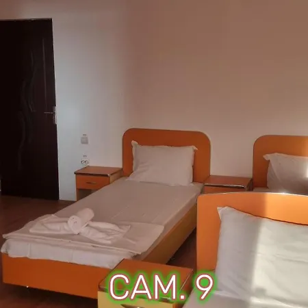 Andreea Si Eliza Guest house *